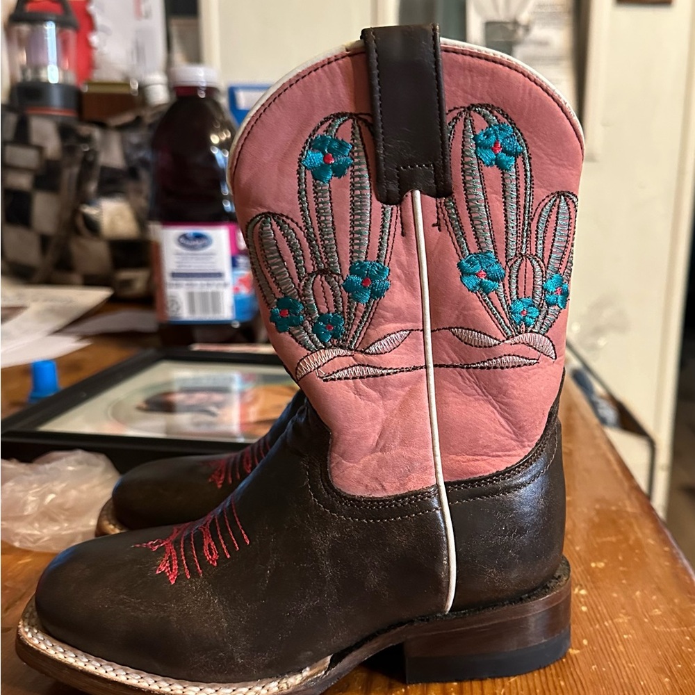Roper Pink and Brown Embroidered Cowboy Boots